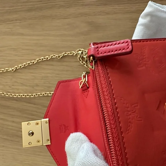 Mcm sling wallet (micro size) - Picture 10 of 12